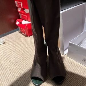 Boots only worn once thigh high perfect for fall